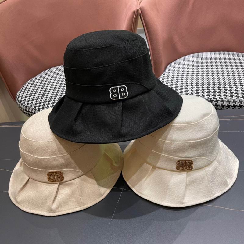 Balenciaga hat 061802